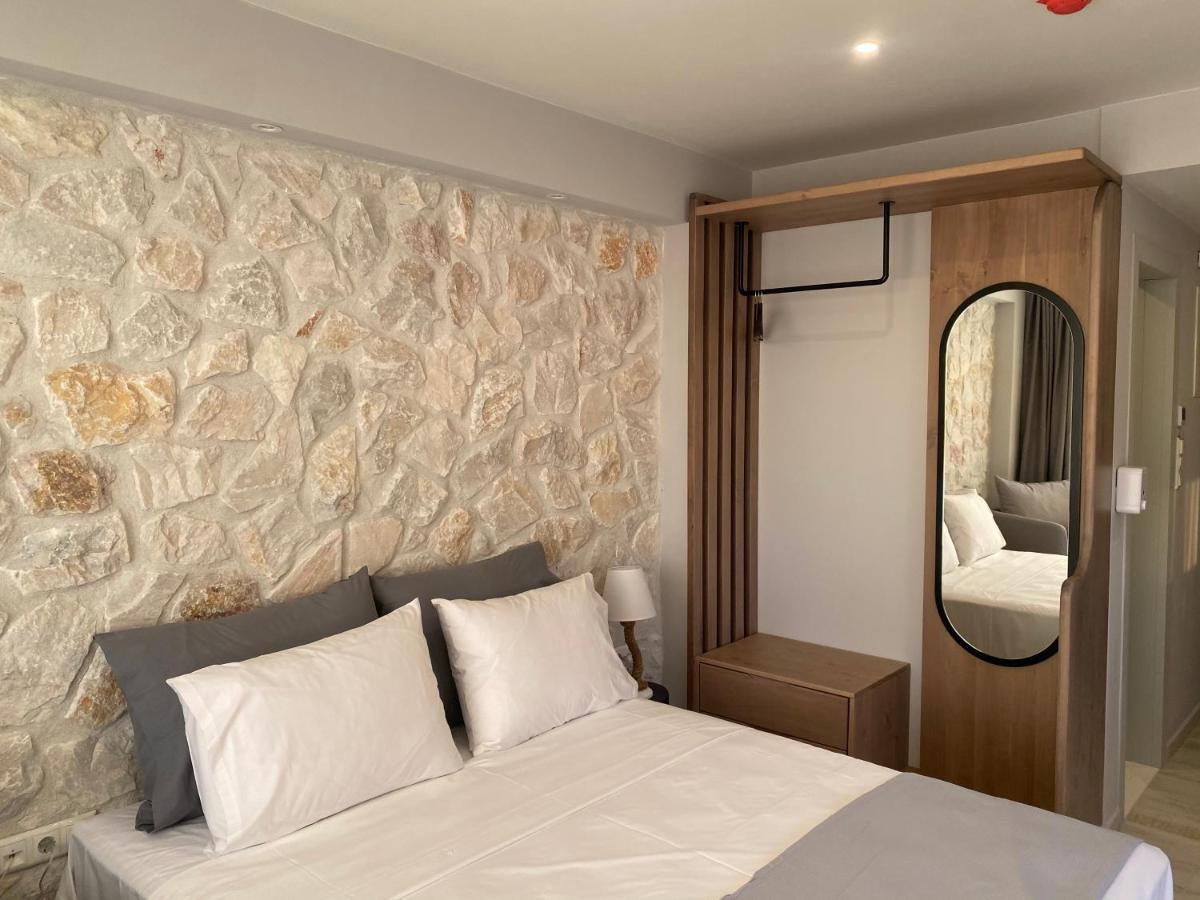 Kali Thea Suites Neos Marmaras Extérieur photo